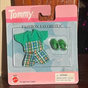 Mattel Tommy Fashion Favorites Green Outfit Set